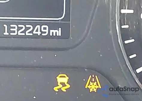 2016 Kia Sorento 2.4L Lx z USA, uszkodzony, nr VIN 5XYPGDA39GG134813